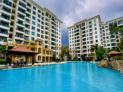 D23 - Hillbrooks (Freehold Condo @ Hillview Ave)