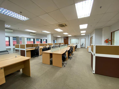 D13 - Spacious Whole Level Office for Rent @ Tannery Lane